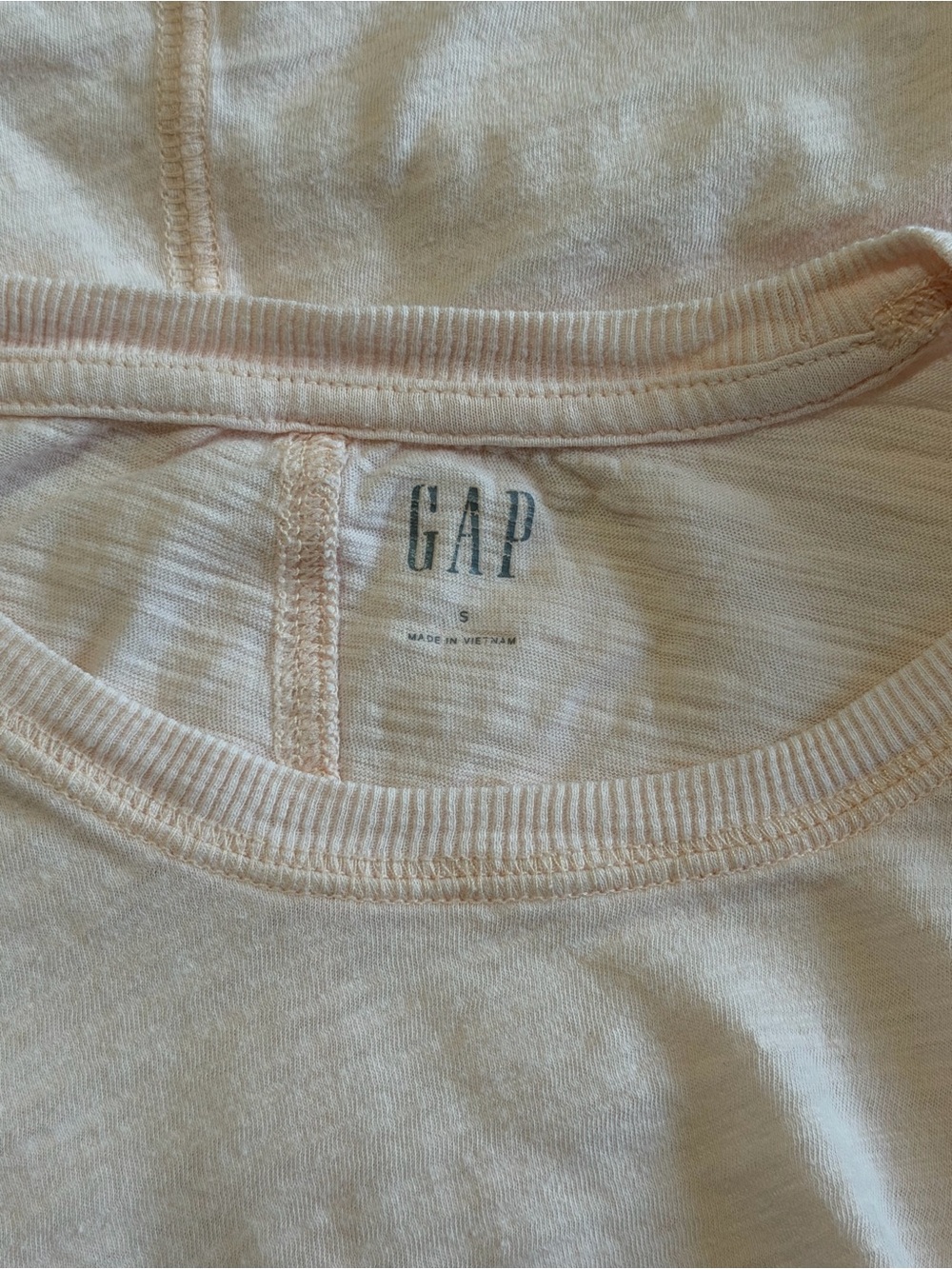 GAP Light Pink Short Sleeve Crewneck Tee - Picture 5 of 5